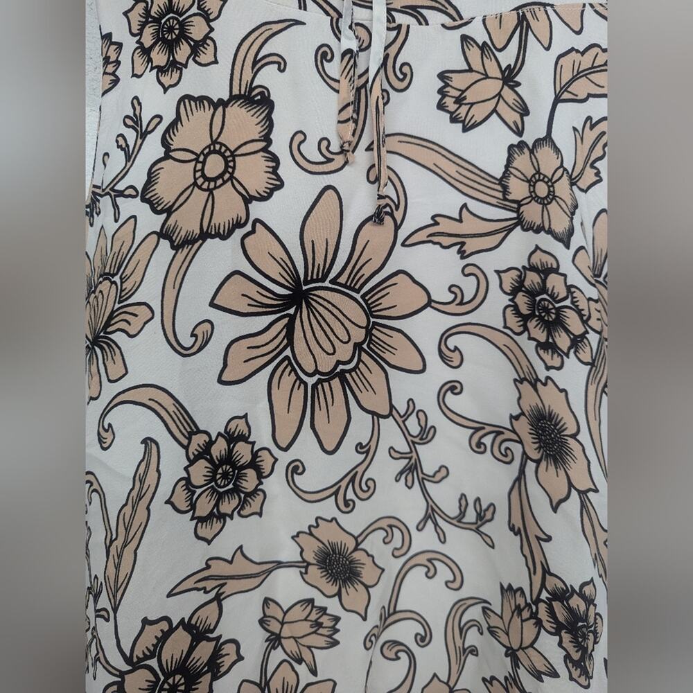 New nwt for love & lemons floral dress plunging neck printed bell sleeve - Picture 4 of 5